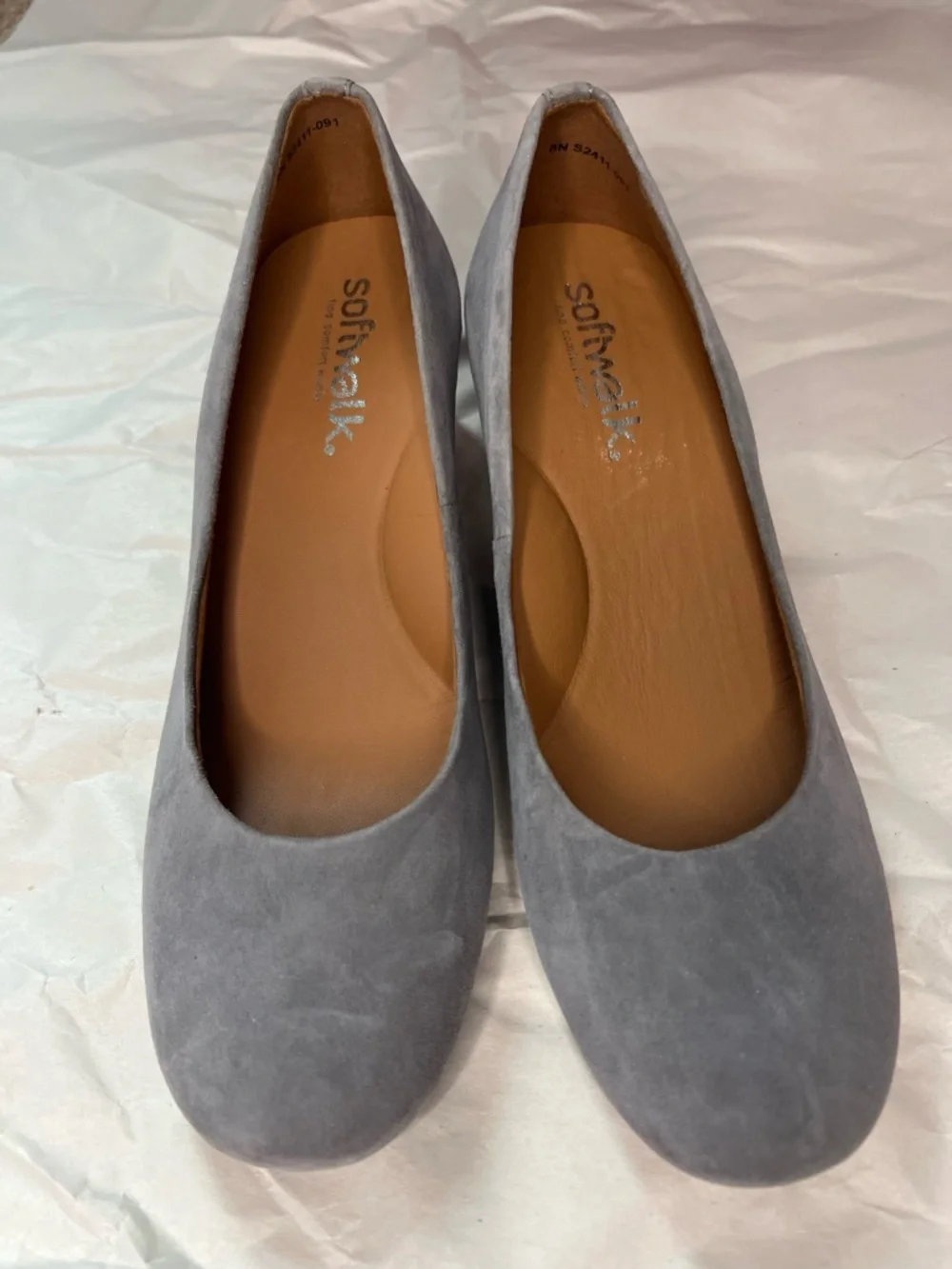 Softwalk Women's Lynn pumps in Grey Size 8N
